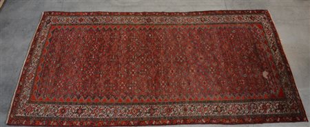 Tappeto Ferahkhan, Persia secolo XX. Disegno Herati su fondo rosso...