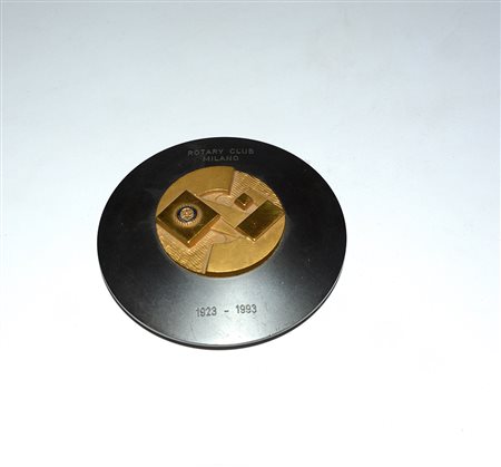 Pomodoro Medaglia per il Rotary Club Milano (diametro cm 10) iscritta in...
