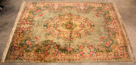 Tappeto orientale con disegno aubusson (cm 370x270) (difetti)
