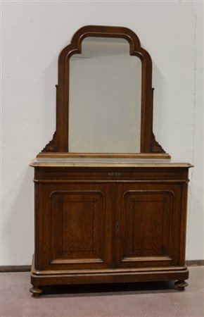 Credenza con alzata a specchio, parte inferiore ad un cassetto e due antine...