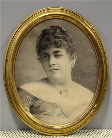 Ignoto sec. XX "Ritratto di ragazza" disegno ovale (cm 48x38) in cornice