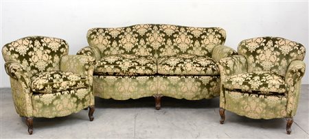 Fornitura da salotto in noce rivestita in tessuto verde a fiori composta da...