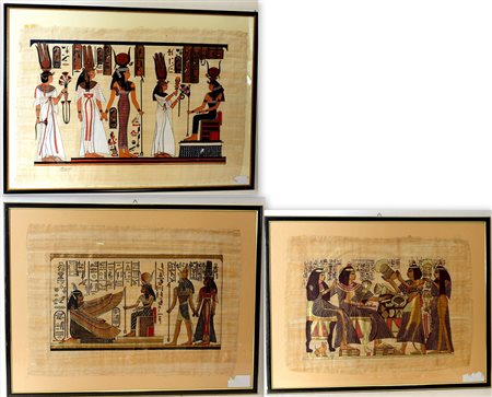 Lotto di tre tecniche miste su papiro raffiguranti scene dell'antico Egitto,...