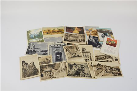 Busta contenente cartoline di diversa epoca