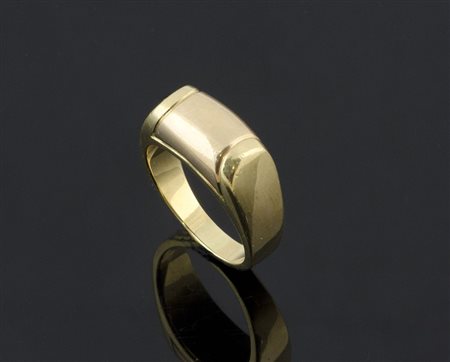 Anello Tronchetto di Bulgari in oro giallo