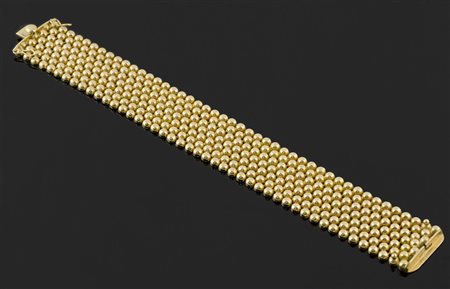 Bracciale semirigido in oro giallo maglia a carro armato, anni '50, gr 48,2