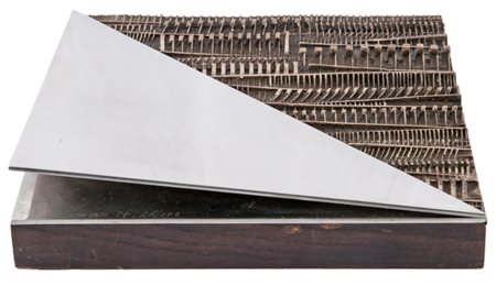 Arnaldo Pomodoro FOLDED PAGE - Scultura multiplo in acciaio e ottone, cm...