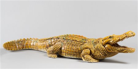 SCULTURA IN CERAMICA Coccodrillo Italia XX secolo Misure cm 130 x 20 x 30