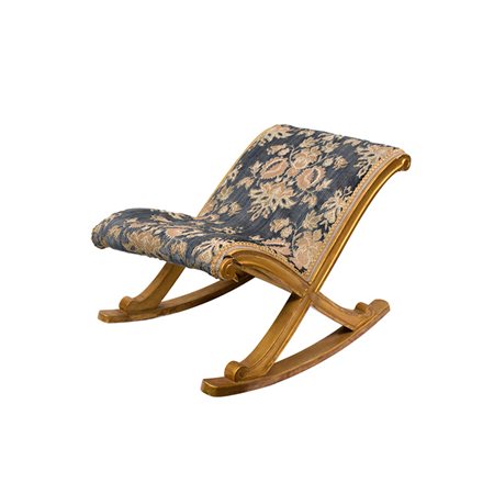 Poltroncina a dondolo XX sec. Rivestimento in velluto blu con motivi...