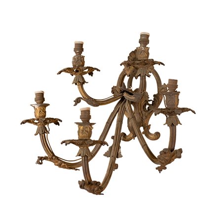 A Applique a cinque luci; B applique a cinque luci XX sec. Ferro battuto? 38...