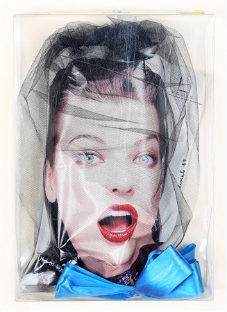 GIUSEPPE DESIATO 1935 Senza titolo, 1999 Assemblaggio, pagina di rivista,...