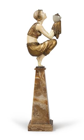 DEMÉTRE CHIPARUS att.o (Dorohoi 1886 - Parigi 1947) Danzatrice con coppa,...