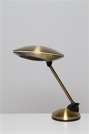 MANIFATTURA ITALIANA Lampada da tavolo in metallo, ottone, plastica e vetro...