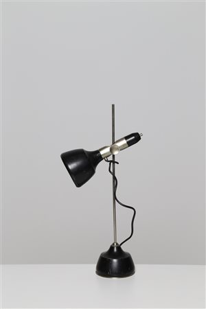 TORLASCO OSCAR Lampada da tavolo in metallo laccato nero e cromato, per Lumi...