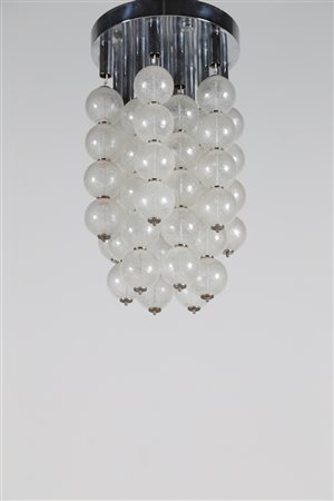 MANIFATTURA ITALIANA Lampada a sospensione in metallo e vetro, Murano anni 60...
