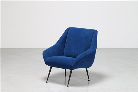 MANIFATTURA ITALIANA Poltrona in tessuto blu, metallo laccato e ottone, anni...