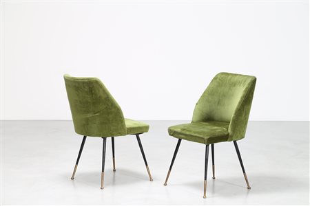 PAGANI CARLO Coppia di poltroncine in metallo, ottone e velluto, mod....