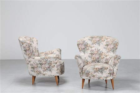 MANIFATTURA ITALIANA Coppia poltrone in legno e tessuto originale, anni 50....