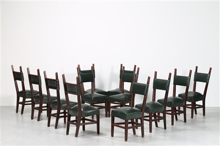 MANIFATTURA ITALIANA Dodici sedie in legno con seduta in sky, anni 40 . -. Cm...