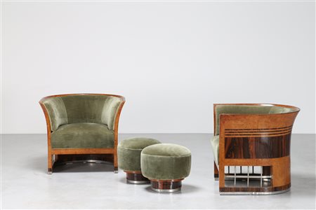 FERRETTI ANTONIO Coppia di poltrone e puff in radica di noce, palissandro,...