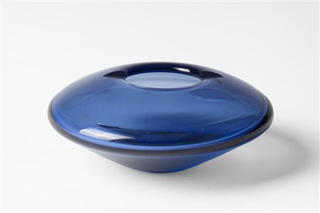 Per Lutken (1916 - 1998) Posacenere in vetro trasparente turchese. Esecuzione...