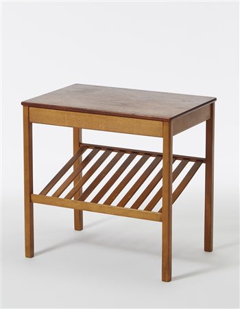 Jean Huber Portariviste a un cassetto in teak modello "AthÈn". Produzione...