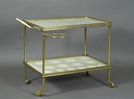 Carrello porta vivande in metallo dorato a due ripiani, cm.67,5x84x50.