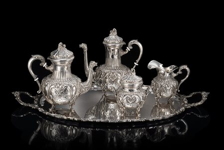 Servizio da tË e caffË in argento composto da caffettiera, teiera,...