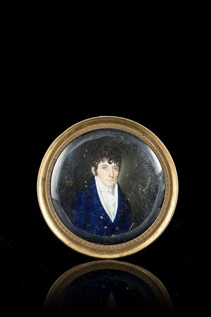 Maestro del sec. XIX "Ritratto di gentiluomo in abito blu" miniatura tonda su...