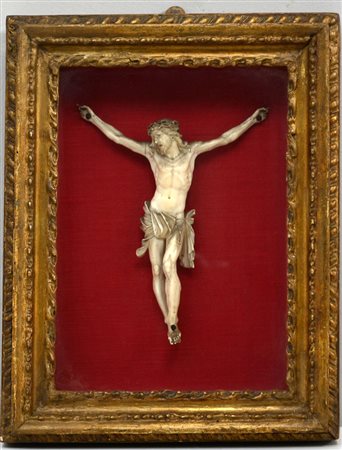 Arte del sec. XIX "Cristo Crocefisso" scultura in avorio contenuto in legno...