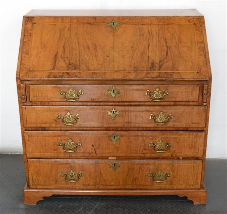 Ribalta lastronata in mogano e filettata a spina di pesce ad un cassetto...