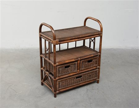 Mobiletto in bamb˘ e vimini a tre cassetti sul fronte e montanti torniti (cm...