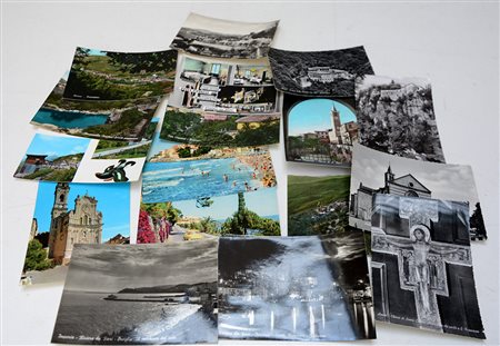 Lotto di numerose cartoline a colori e in bianco e nero