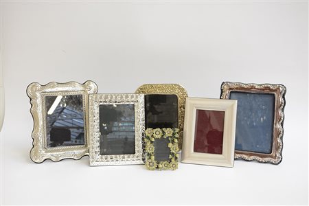 Lotto composto da sei cornici portafoto (lievi difetti)