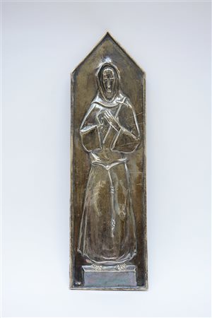 Radaeli Placca in argento raffigurante frate firmata in basso a destra....