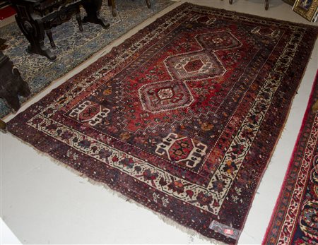 Tappeto Kashkay, cm. 168x260.