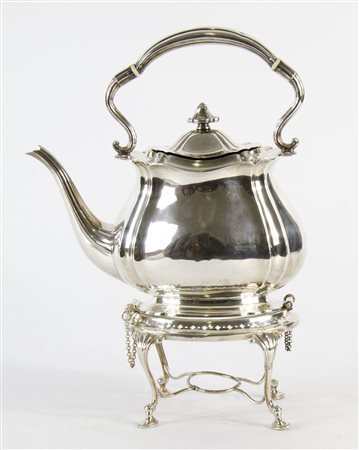 Samovar in argento con grande manico. Sheffield 1915. gr. 1290.