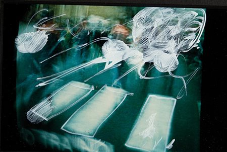 MARIO SCHIFANO (1934-1998) Senza titolo 1990-97tecnica mista su fotografia cm...