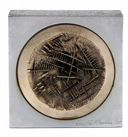ARNALDO POMODORO (1926-) Piccola Scultura 1969argento su ottone dorato cm...