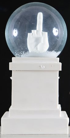 CATTELAN MAURIZIO (n. 1960) Snowball L.O.V.E. 2014. Vetro e resina. Cm 15,00...