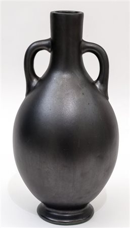 RICHARD-GINORI, MANIFFATTURA DI DOCCIAUn vaso modello "M 667", decoro M456 E,...