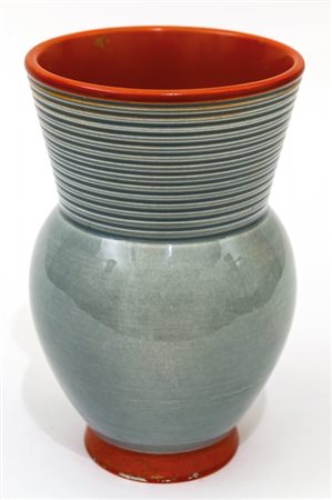 RICHARD-GINORI SAN CRISTOFORO Un vaso modello "014", circa 1930. Marcato...