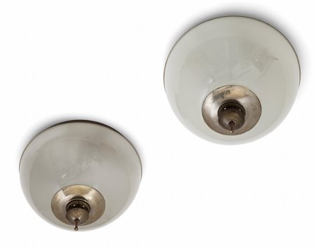 DUE LAMPADE A PLAFONE, anni '50Ottone brunito, vetro satinato...