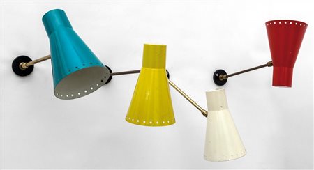 QUATTRO LAMPADE A PARETE, anni '50. Lamierino verniciato, ottone, alluminio...