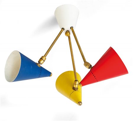 UNA LAMPADA A PLAFONE, anni '50.Ottone, alluminio laccato.Altezza cm 35,...