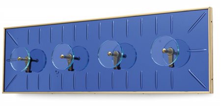 CRISTAL-ART ( Editore )Un appendiabiti da parete, anni '50.Ottone, alluminio...