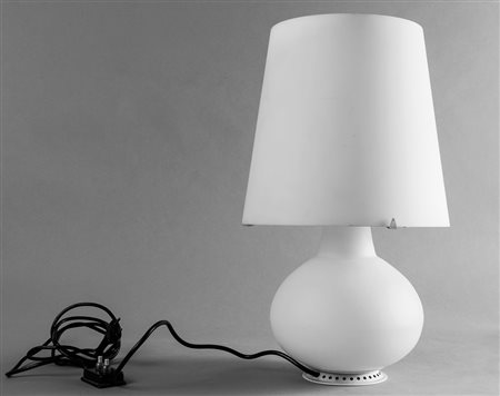 MAX INGRANDUna lampada da tavolo "1853" per FONTANA ARTE, anni '50. Alluminio...