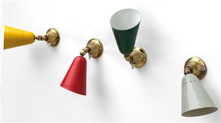 QUATTRO LAMPADE A PARETE, anni '50.Ottone, allumino laccato.Altezza cm 8,...