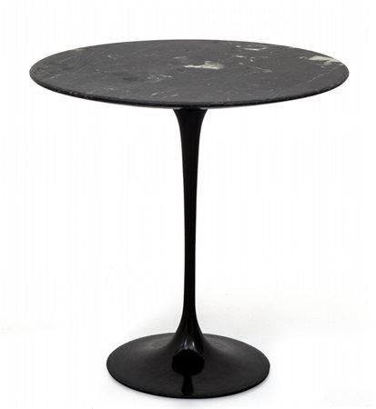 EERO SAARINENUn tavolino per KNOLL INTERNATIONAL, 1956.Alluminio pressofuso...