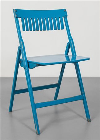 NIKO KRALI Una sedia pieghevole, esecuzione ANGELO CAIROLI, Cantù, 1957....